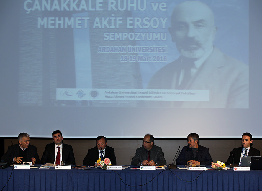 Cepheden Mektuplar ve Mehmet Akif